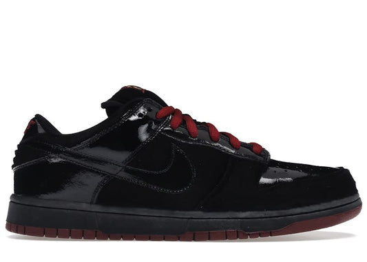 Size 9 Preowned Nike SB Dunk Low Mafia