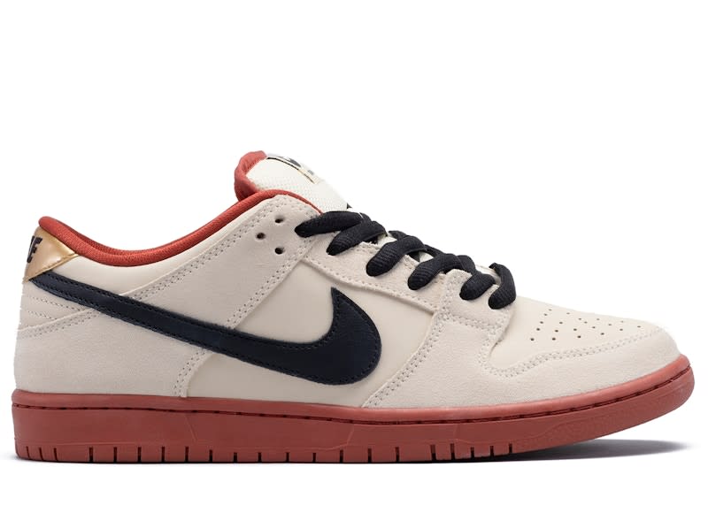 Size 11.5 VNDS Nike SB Dunk Low Pro Hennessy