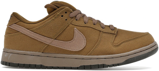 https://images.stockx.com/images/Nike-SB-Dunk-Low-Pro-Spanish-Moss-Product.jpg?fit=fill&bg=FFFFFF&w=1000&fm=webp&auto=compress&q=90&dpr=2&trim=color&updated_at=1761762290