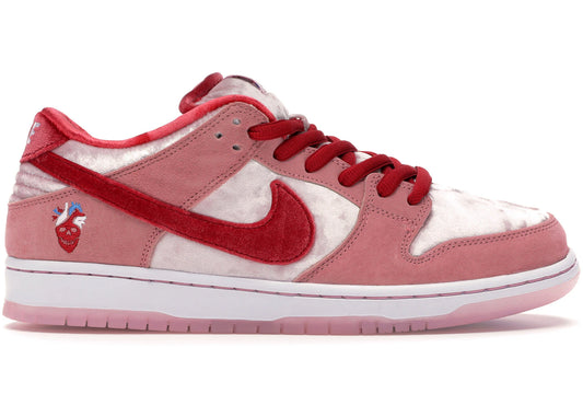 https://images.stockx.com/images/Nike-SB-Dunk-Low-StrangeLove-Skateboards-Product.jpg?fit=fill&bg=FFFFFF&w=700&h=500&fm=webp&auto=compress&q=90&dpr=2&trim=color&updated_at=1738193358