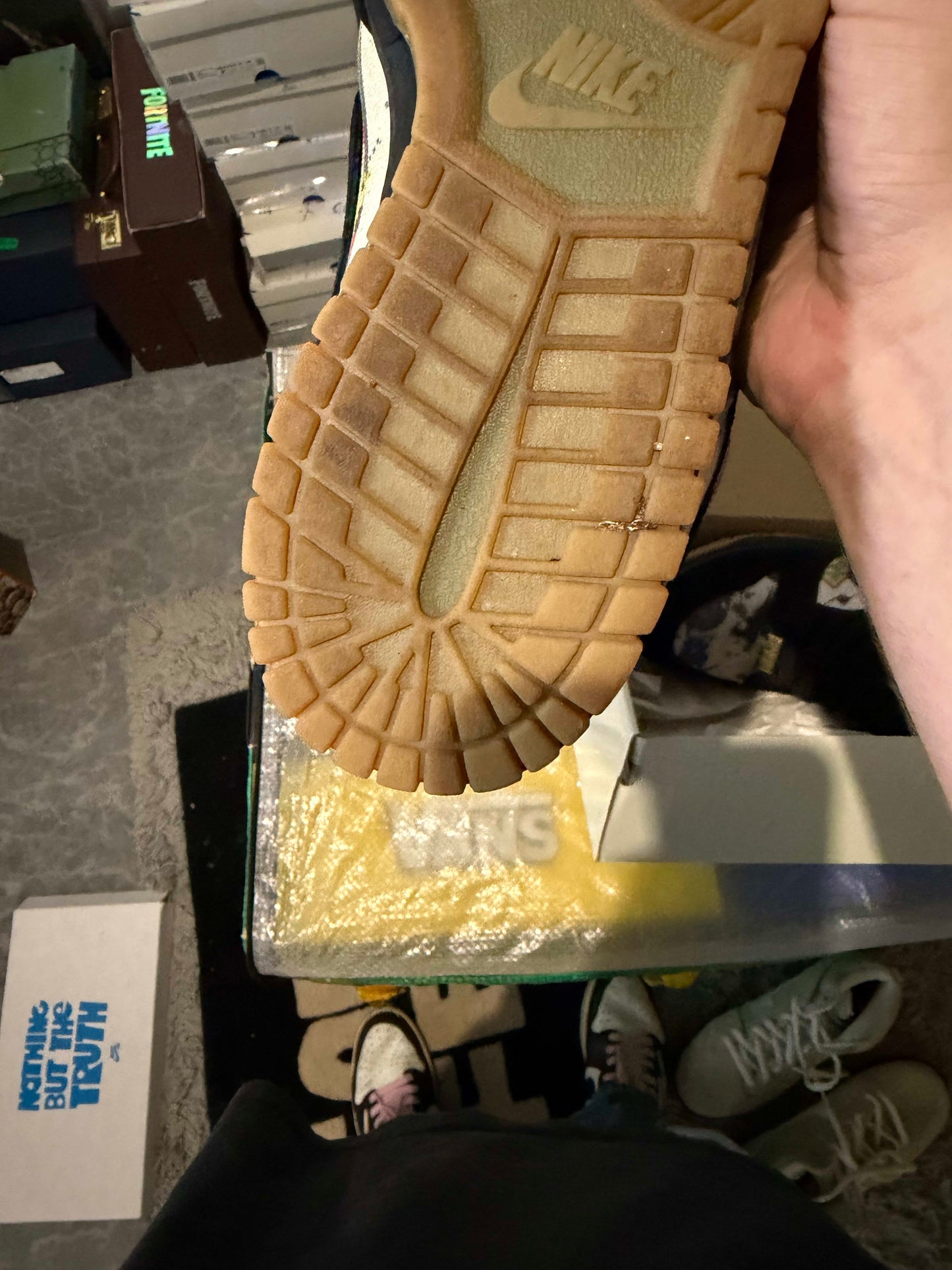 [HY1089] Nike SB Dunk Low Supreme Rammellzee