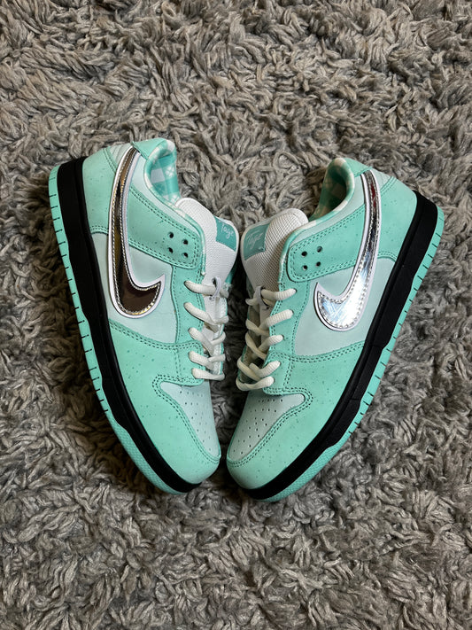 TagzHeat NIKE SB DUNK LOW TIFFANY LOBSTER